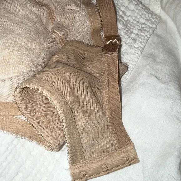 Wacoal Retro Chic 40D Full Coverage Chantilly Lace in Toast unlined underwire - Picture 12 of 15